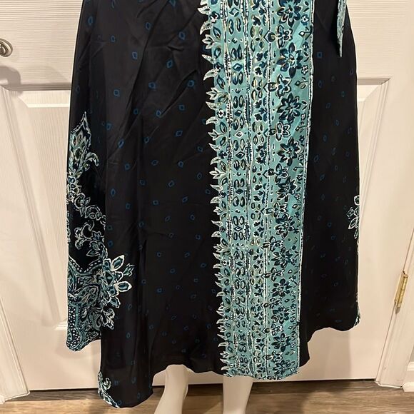 Talbots true wrap midi length silk blue floral skirt size 4 Petite - Picture 4 of 8
